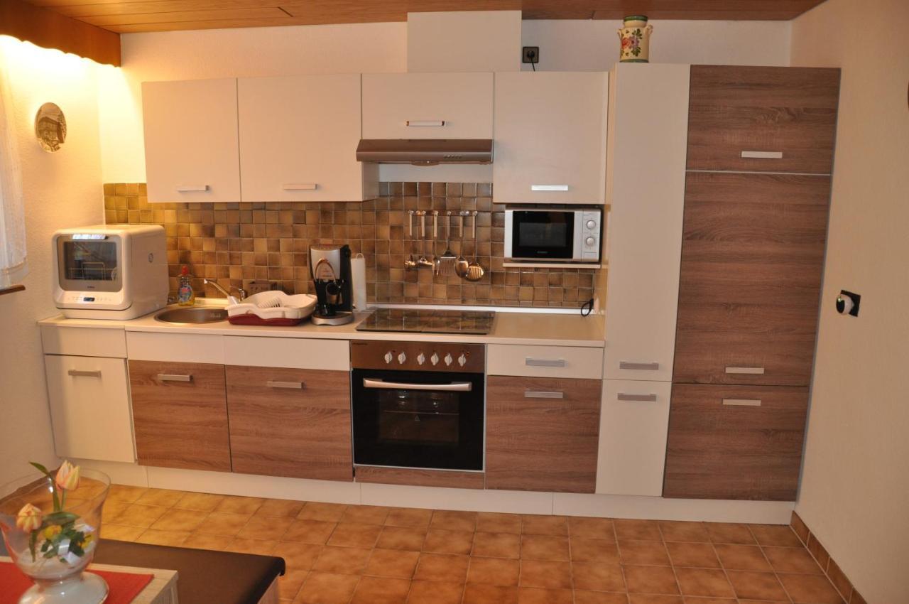 Rentrisch Am Waldrand Apartment Sankt Ingbert Exterior foto